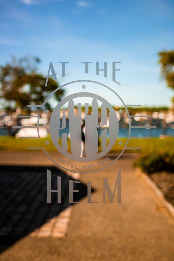 At The Helm Hotel Ilwaco Ngoại thất bức ảnh